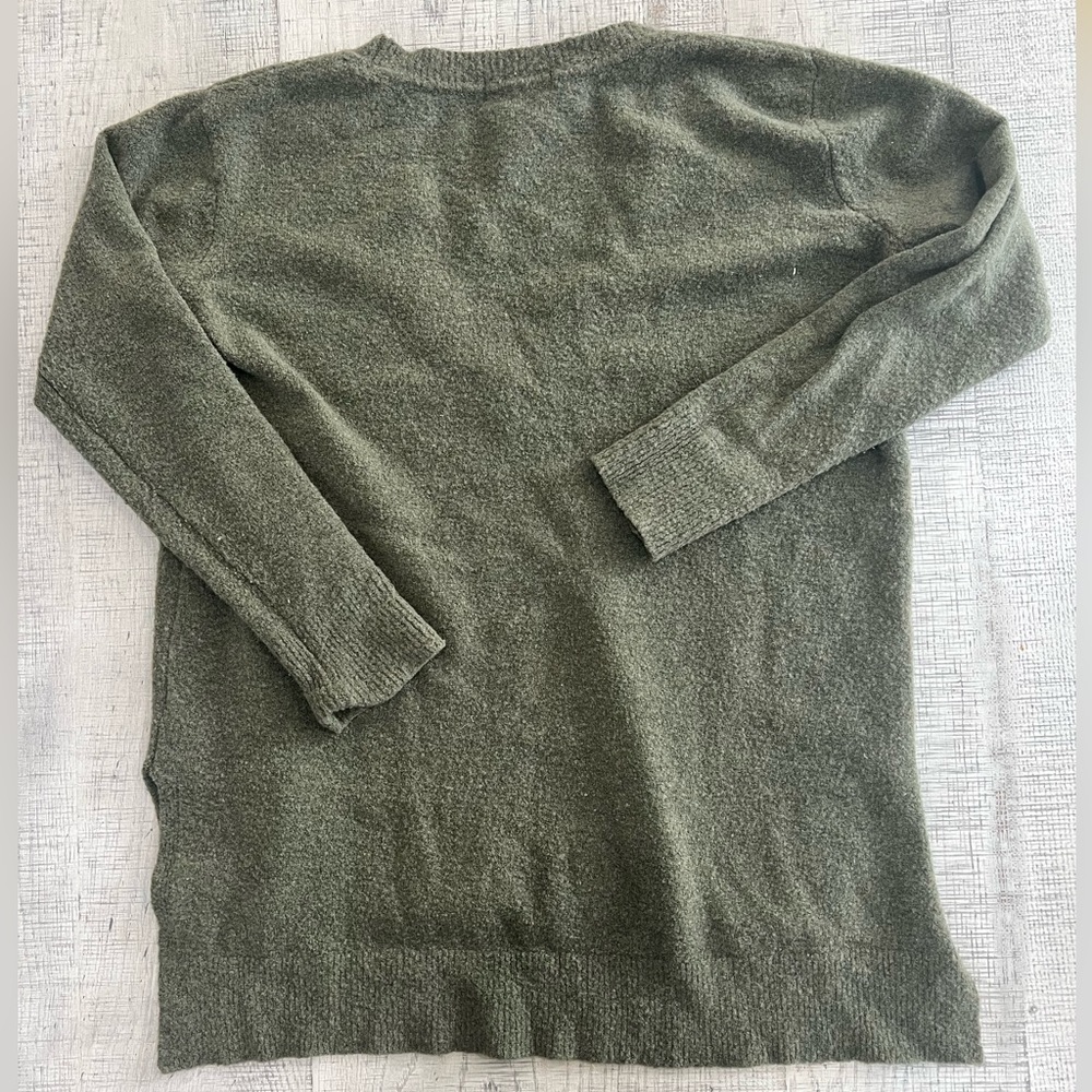 Sanctuary Green Wool V neck long Sleeve Sweater Size XS - Picture 2 of 10
